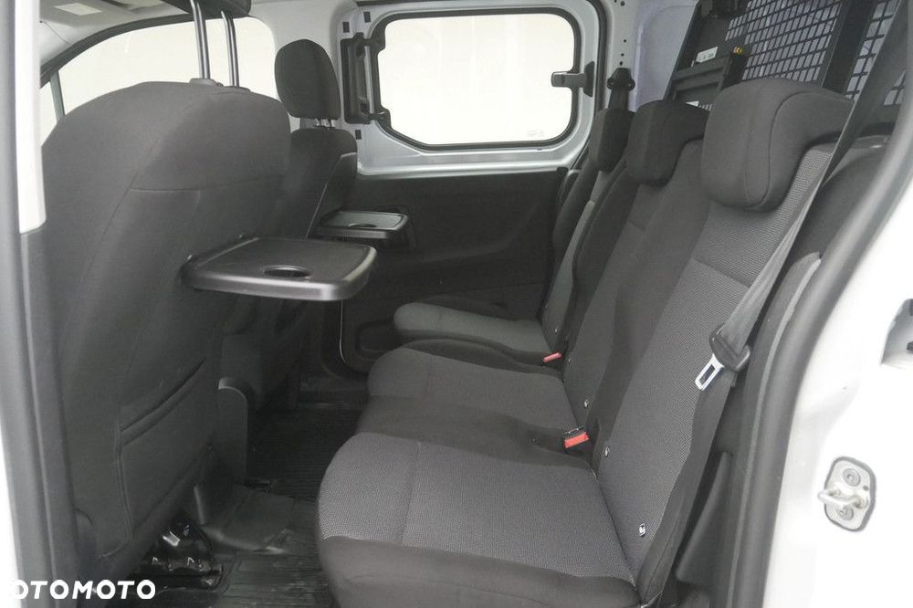 Toyota ProAce 1.5 D-4D Long Active SalonPL VAT23% Właścicielem pojazdu jest Ayvens Financial Services Polska - 15