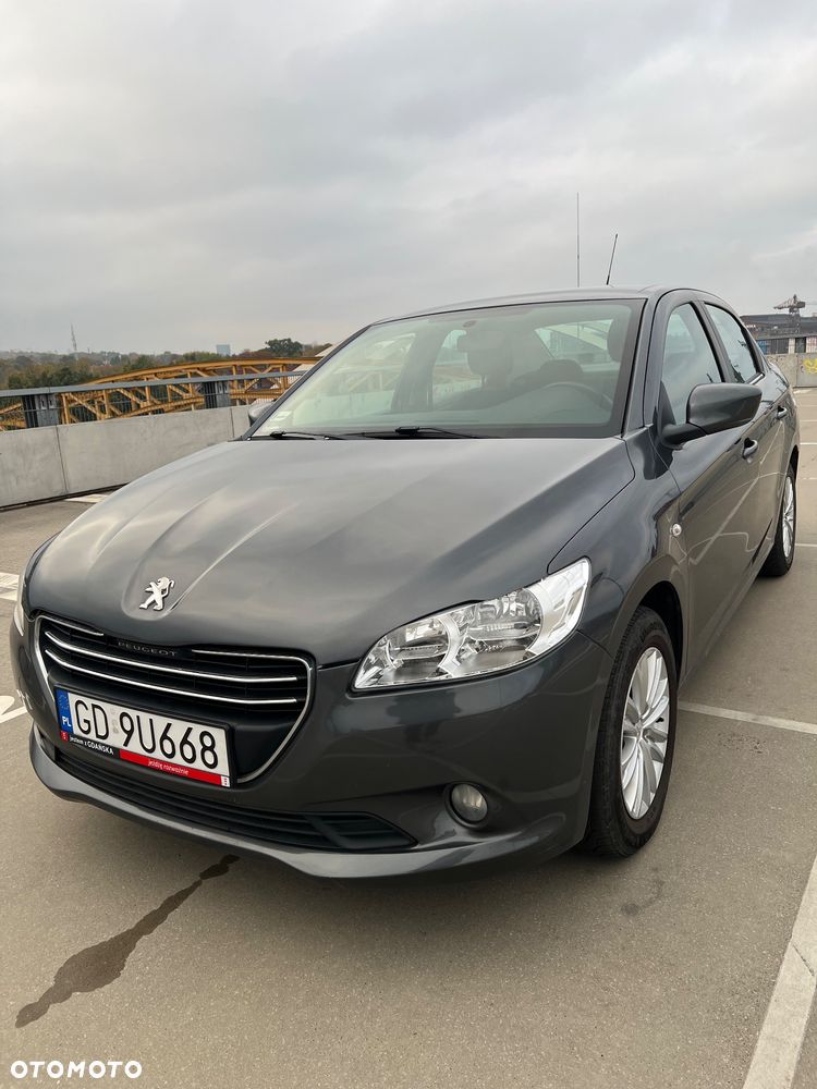 Peugeot 301 1.6 HDi Allure - 2