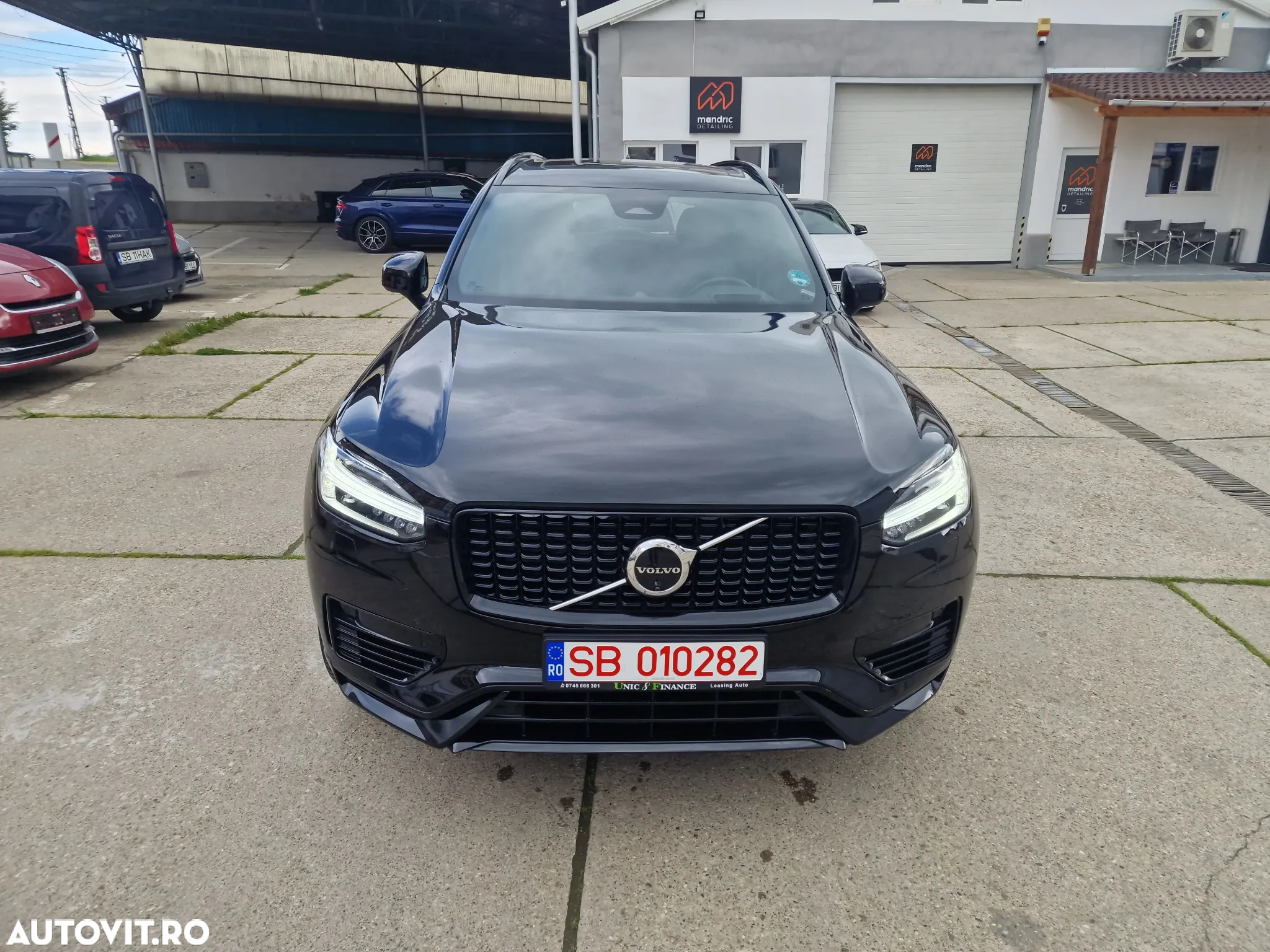 Volvo XC 90 T8 AWD Twin Engine Geartronic RDesign - 3