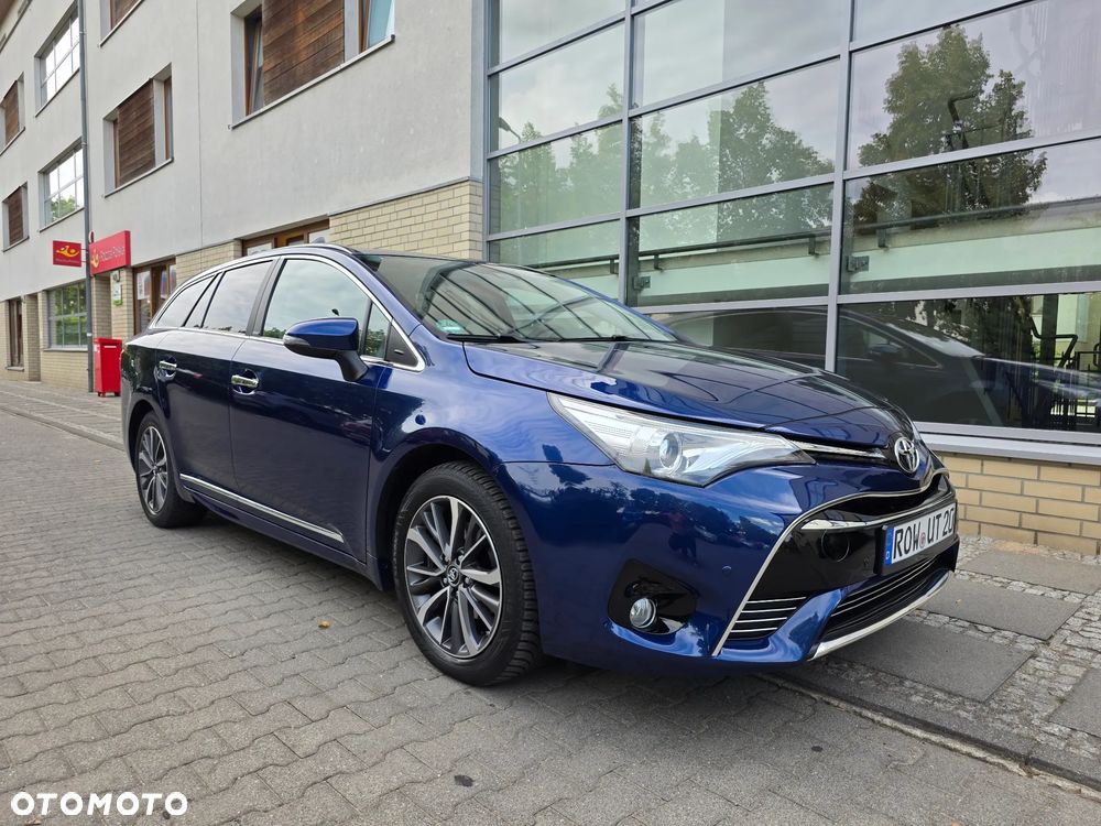 Toyota Avensis 1.8 Prestige - 9