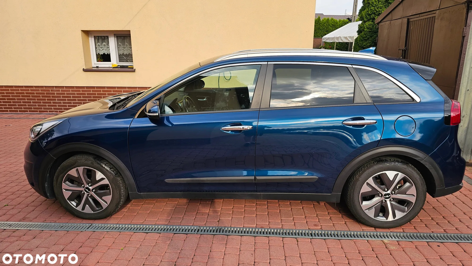 Kia Niro 1.6 GDI Hybrid L - 14