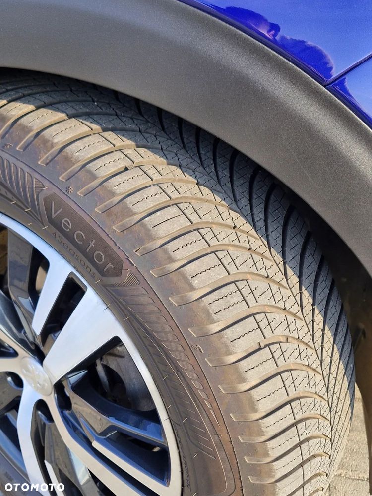 Peugeot 3008 THP 165 EAT6 Stop & Start Allure - 19