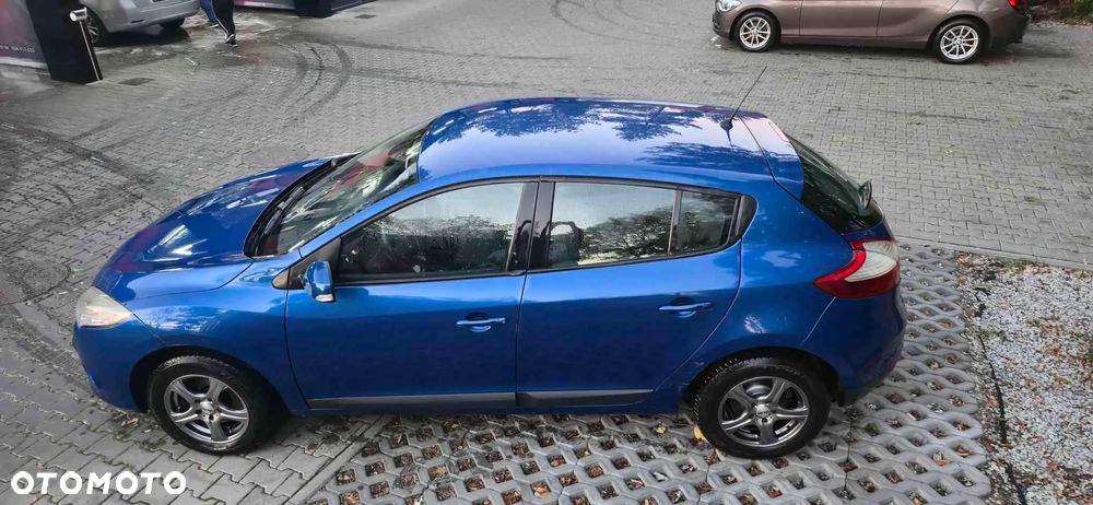 Renault Megane 1.6 16V Authentique - 4