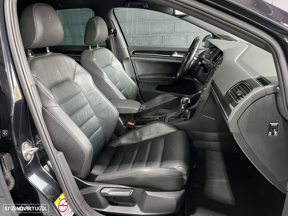 VW Golf 2.0 TDi DPF DSG GTD - 11