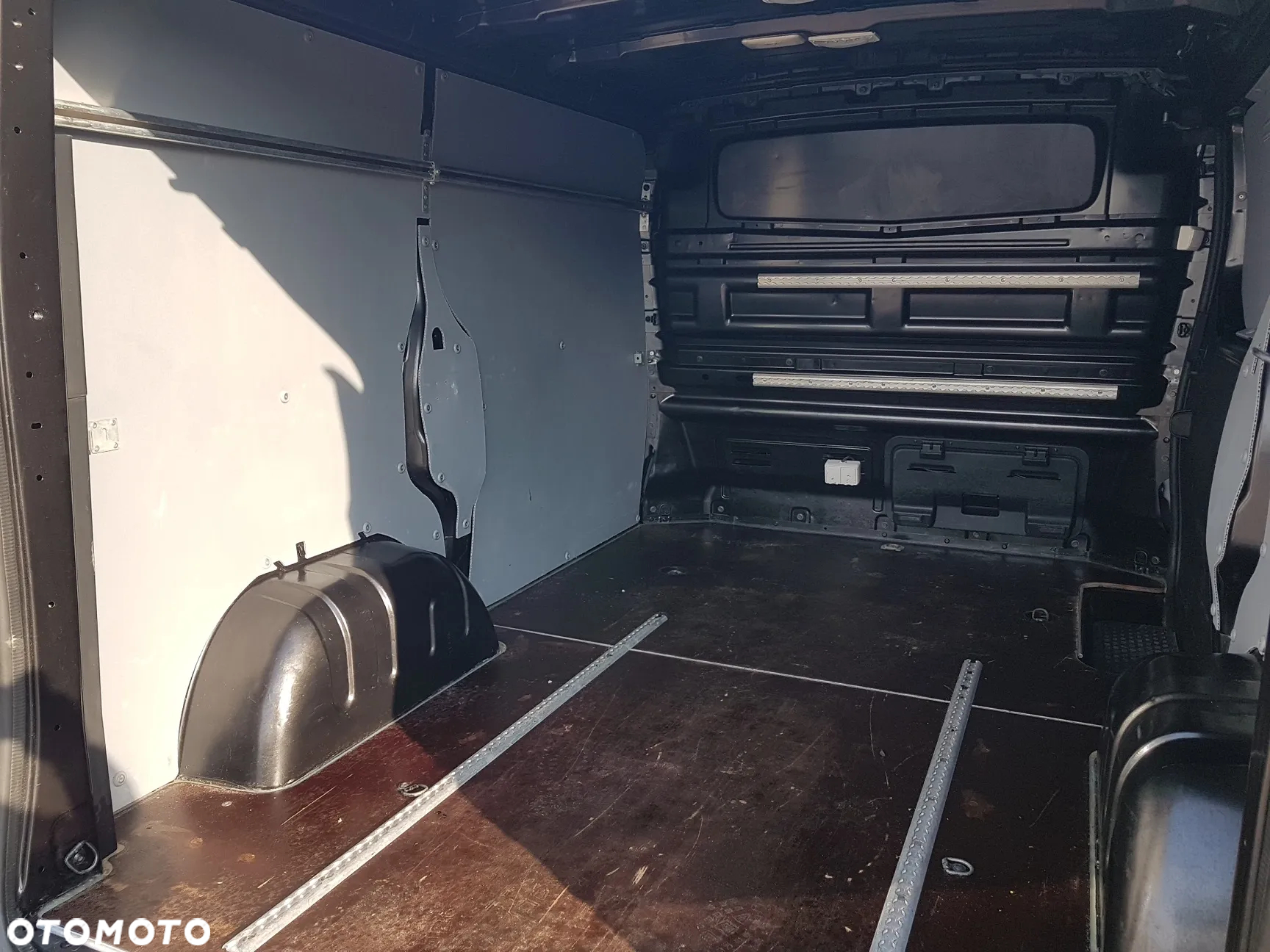 Renault TRAFIC KLIMA TEMPOMAT 1,6 DCI 145 BLASZAK VAN FURGON KRAJOWY L1H1 - 20