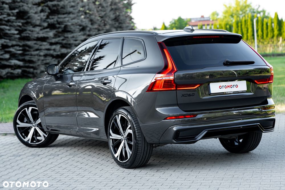 Volvo XC 60 D5 AWD R-Design - 10