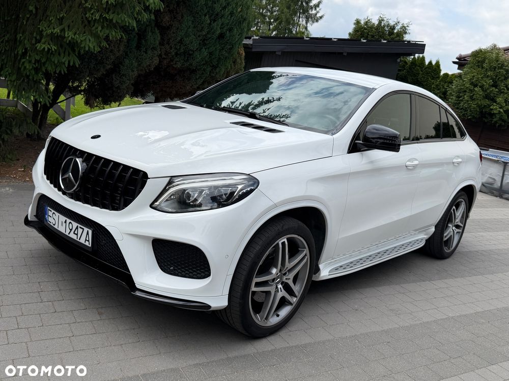 Mercedes-Benz GLE 350 d 4Matic 9G-TRONIC AMG Line - 1