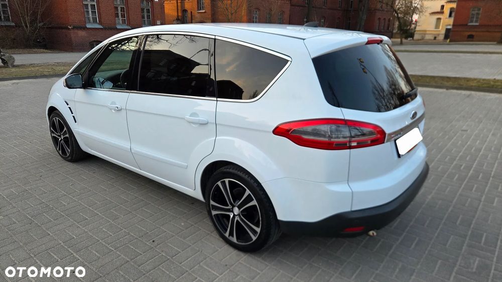 Ford S-Max 2.0 TDCi DPF Titanium - 8