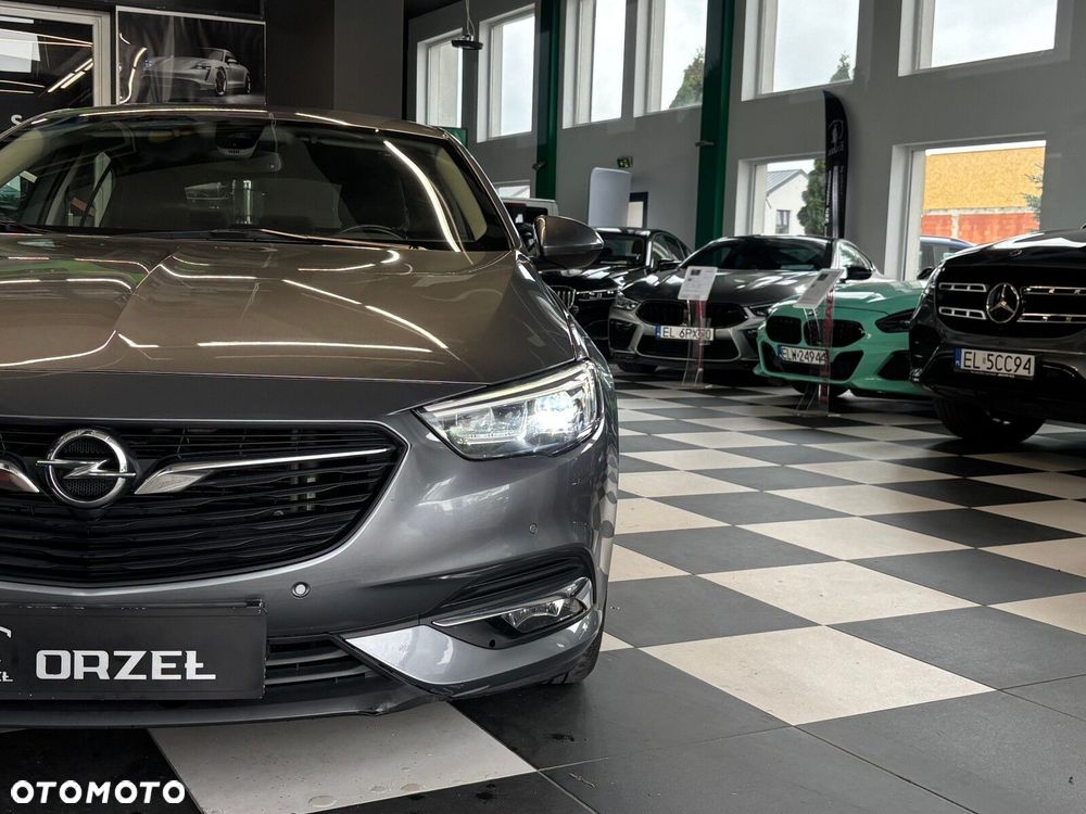 Opel Insignia - 34