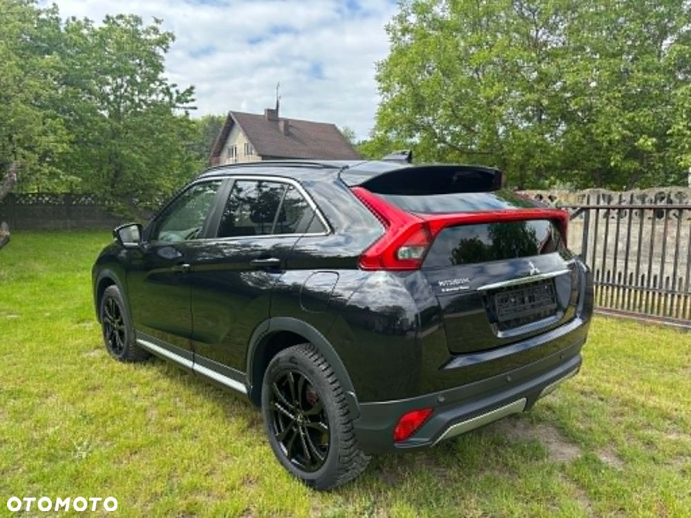 Mitsubishi Eclipse Cross - 3