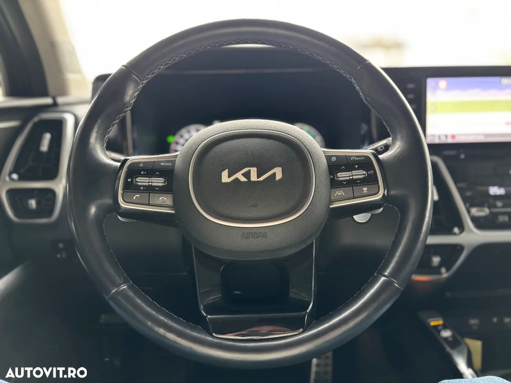 Kia Sorento 1.6 T-GDI HEV 6AT 4x4 7P Design+ - 13