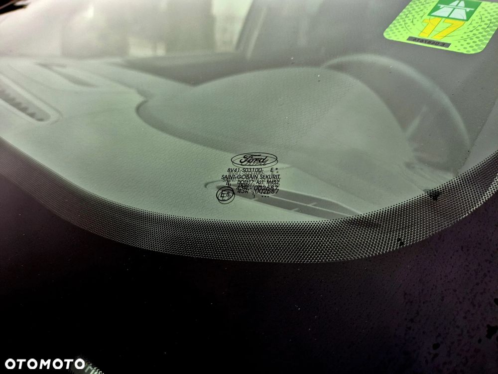 Ford Kuga 2.0 TDCi 4x4 Titanium - 21