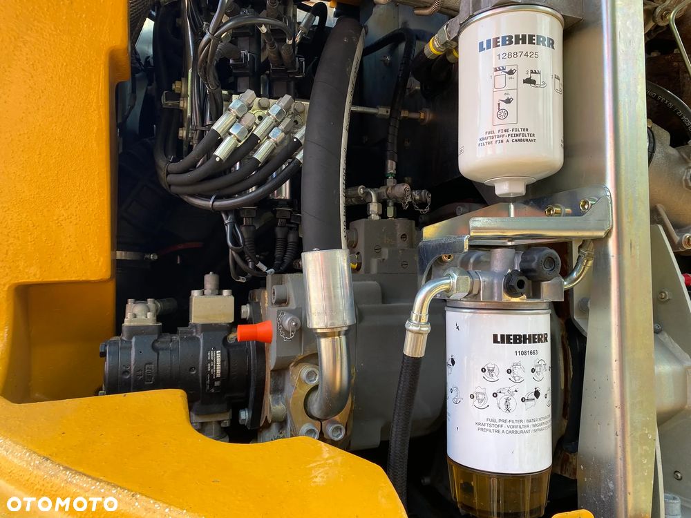 Liebherr A918 COMPACT, 2017 ROK, 8700 MTH, Z NIEMIEC - 11