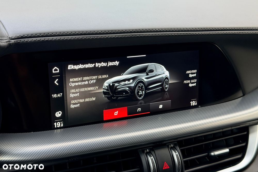 Alfa Romeo Stelvio 2.0 Turbo Veloce Q4 - 23