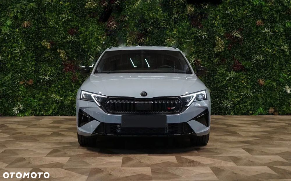 Skoda Octavia 2.0 TSI RS DSG - 4