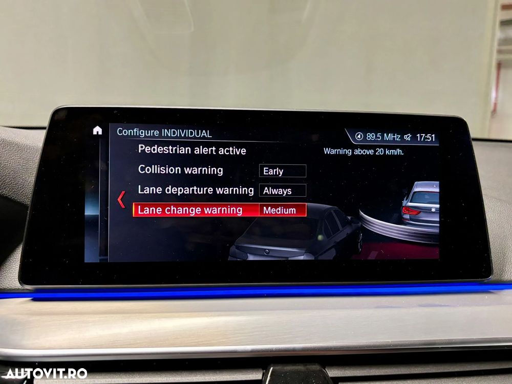 BMW Seria 5 540i xDrive AT - 24