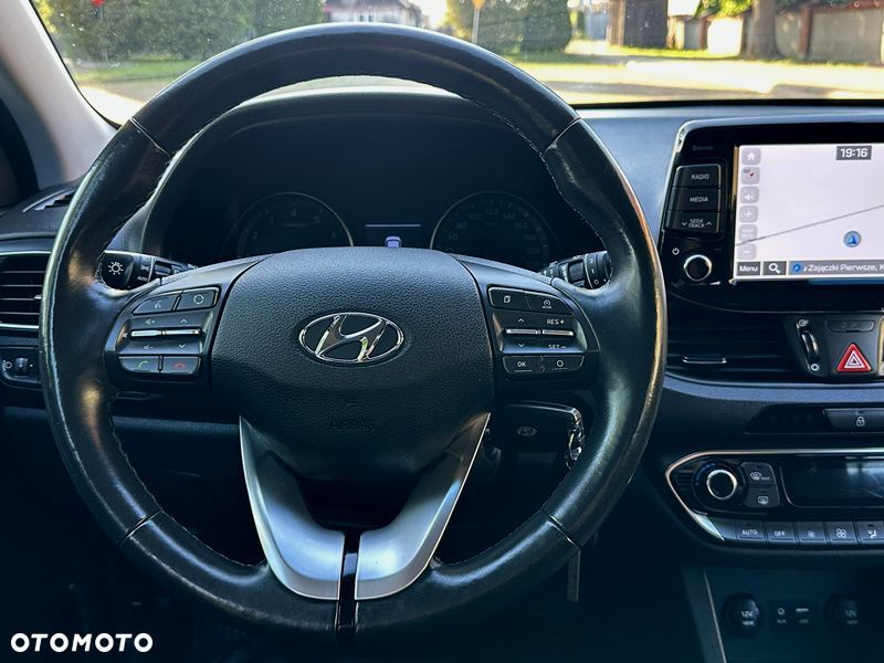 Hyundai i30 - 15