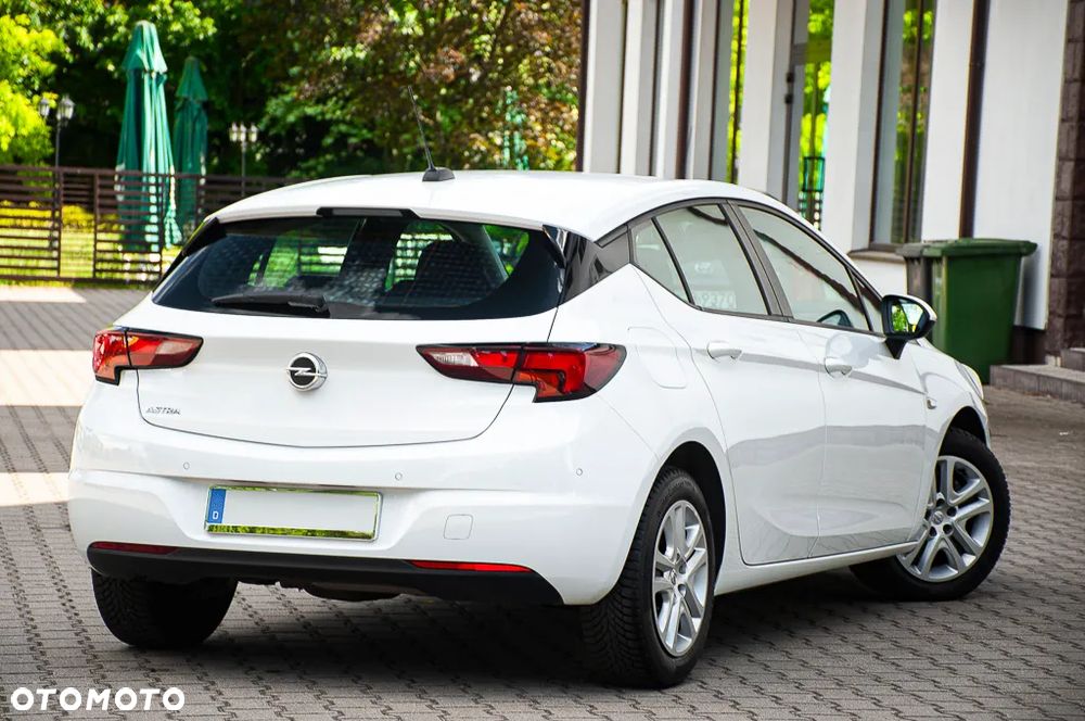 Opel Astra 1.2 Turbo Start/Stop Elegance - 3