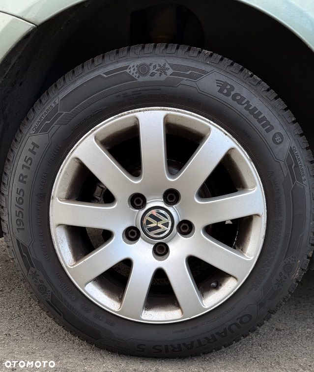 Volkswagen Passat 1.9 TDI Highline - 6