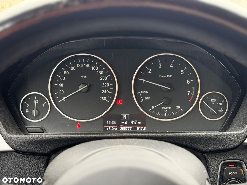 BMW Seria 3 320i xDrive - 18