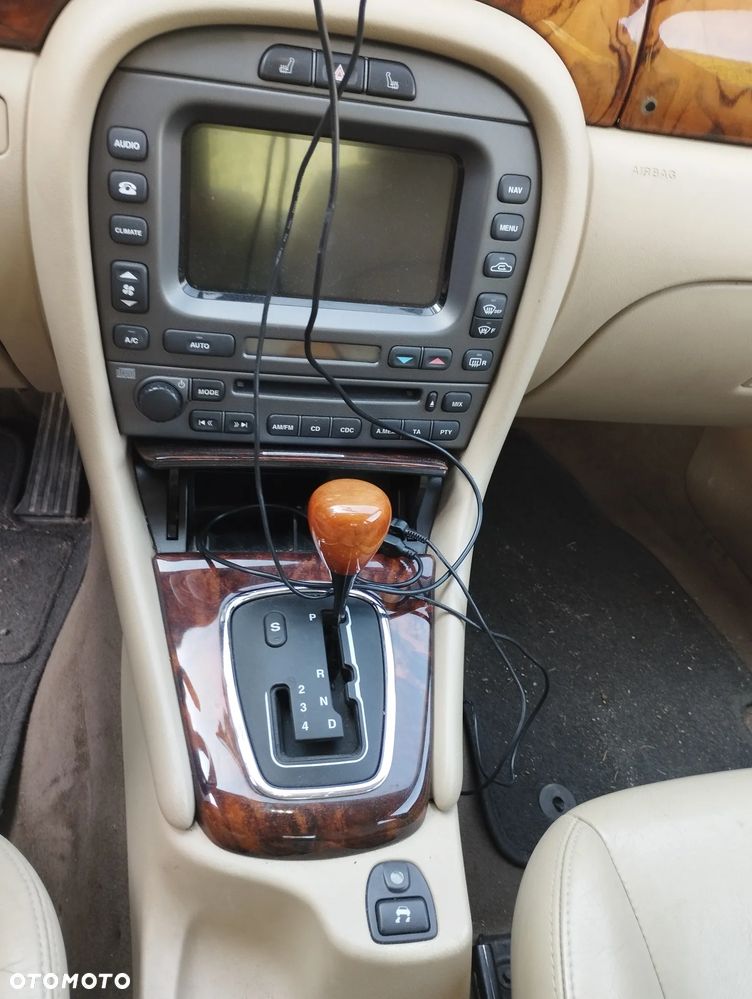 Jaguar X-Type 3.0 Executive - 9