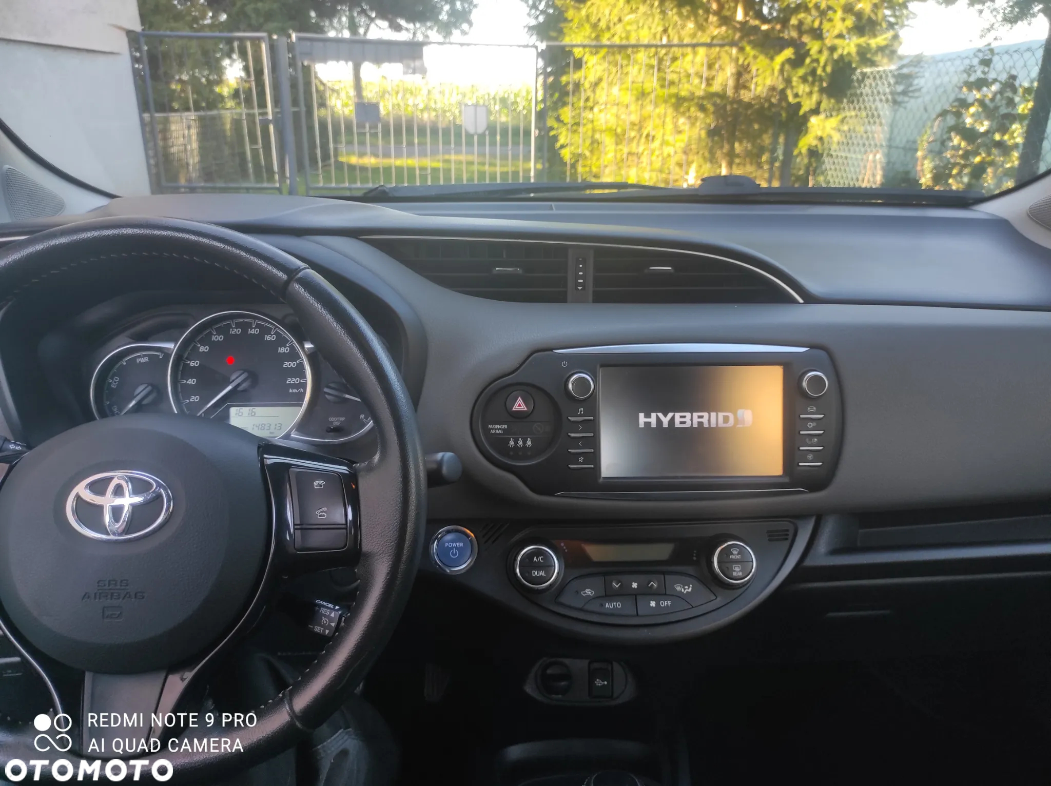Toyota Yaris Hybrid 1.5 VVT-i - 7