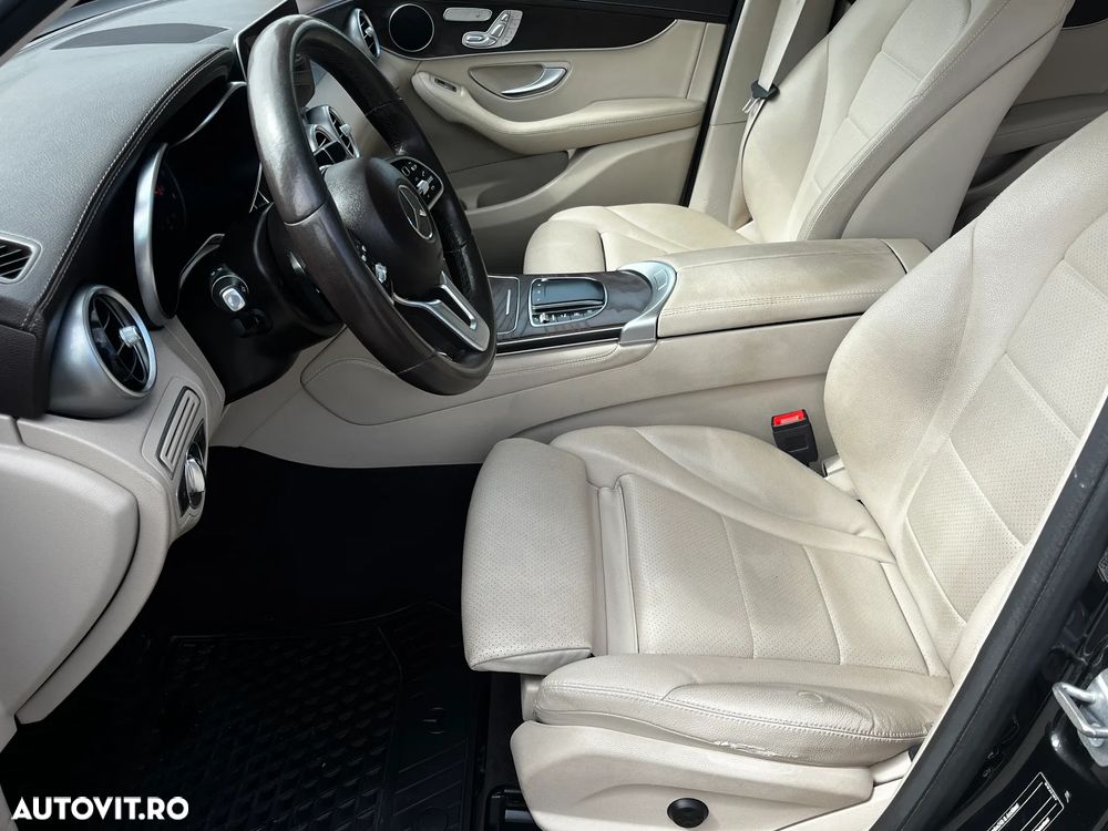 Mercedes-Benz GLC 220 d 4MATIC - 10