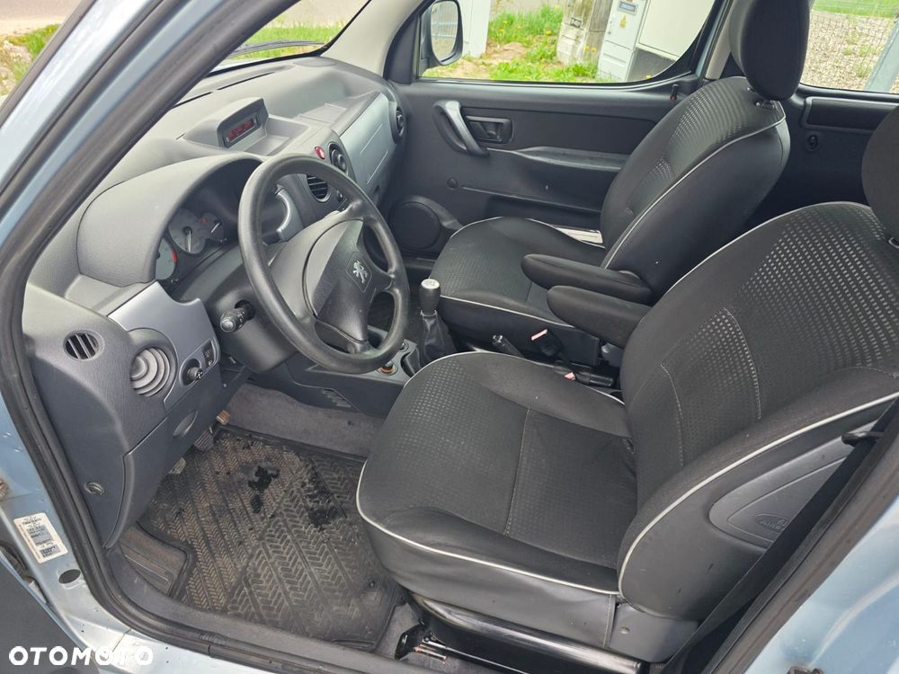Peugeot Partner Kombi 110 Premium - 11