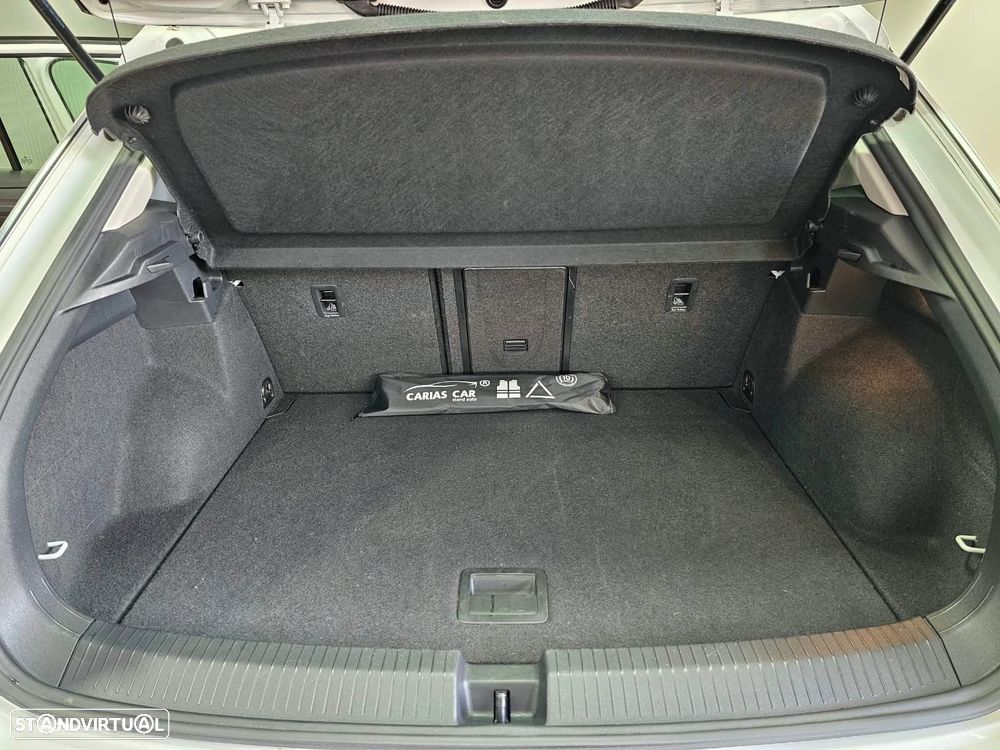 VW T-Roc 1.0 TSI Life - 23