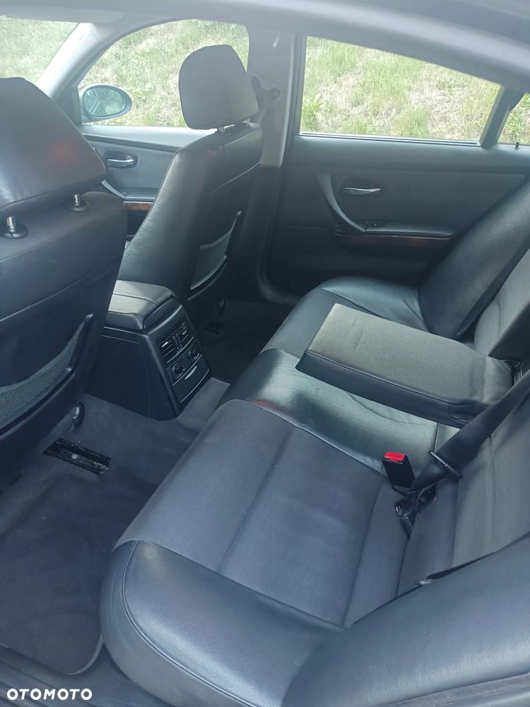 BMW Seria 3 320d - 5