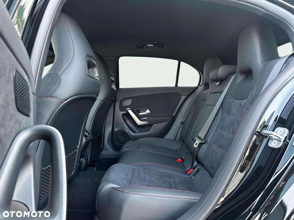 Mercedes-Benz Klasa A 200 AMG Line 7G-DCT - 17