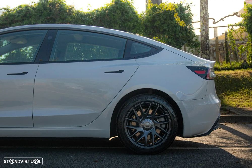 Tesla Model 3 Tração Traseira Premium - 20