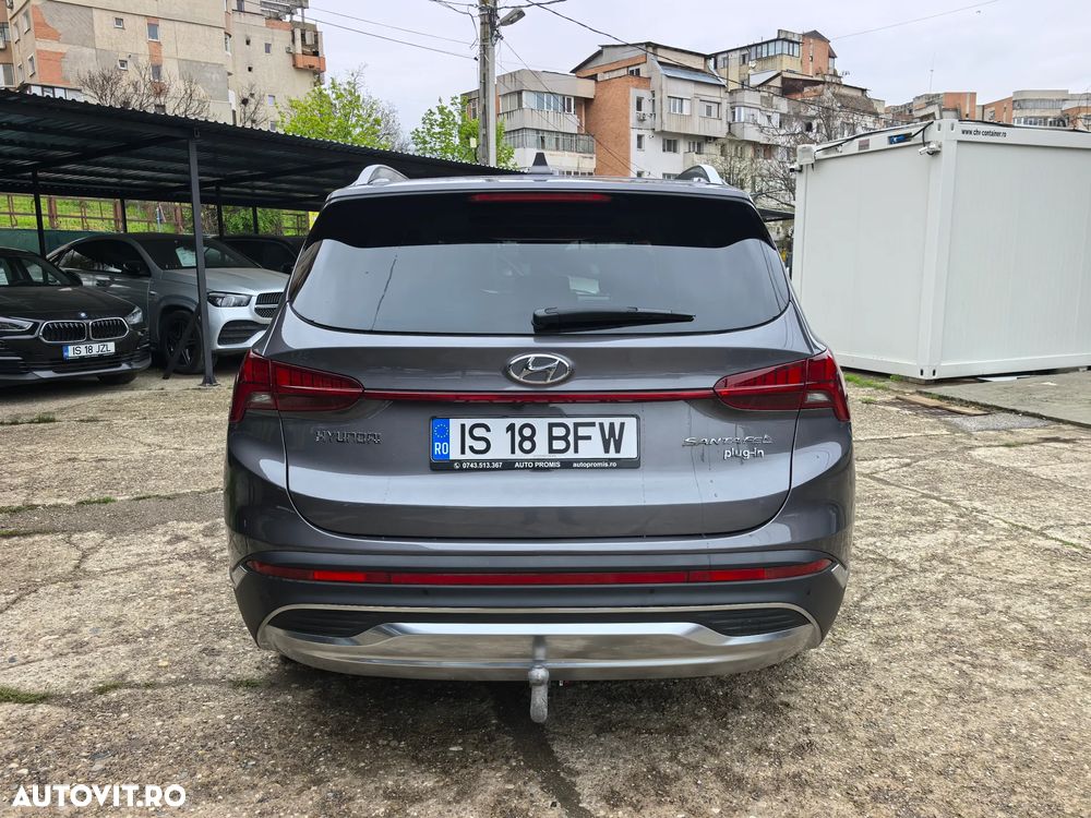 Hyundai Santa Fe 1.6 l 265 CP 4WD 6AT Luxury - 9