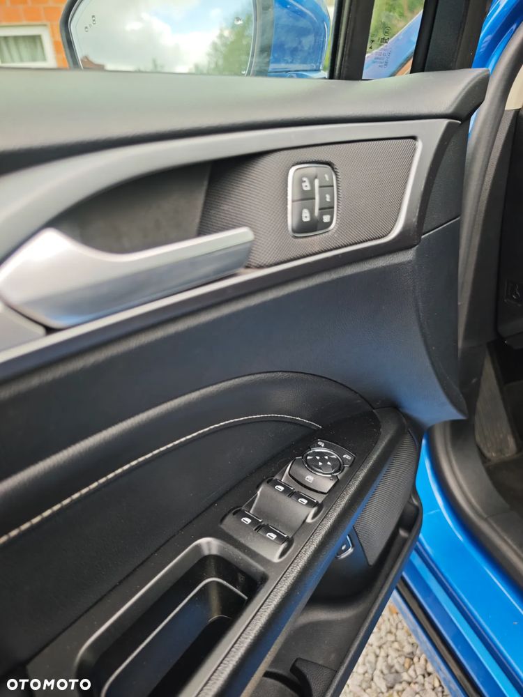 Ford Mondeo 2.0 Hybrid Titanium - 19