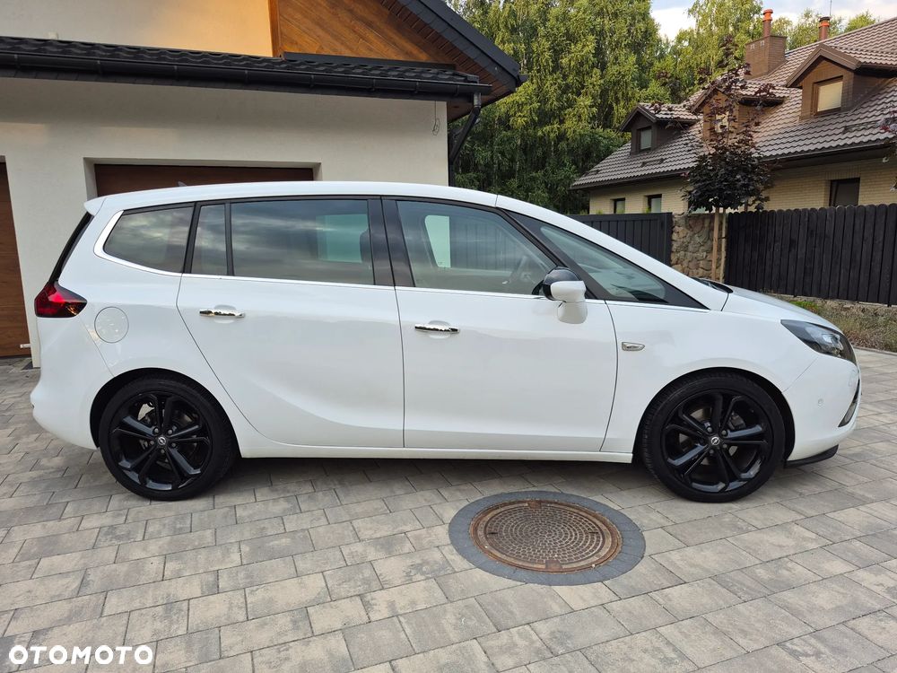 Opel Zafira 1.4 T Cosmo - 10