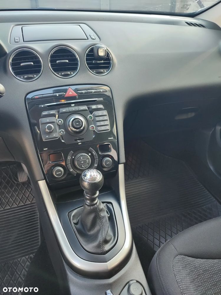 Peugeot 308 HDi FAP 150 Allure - 8