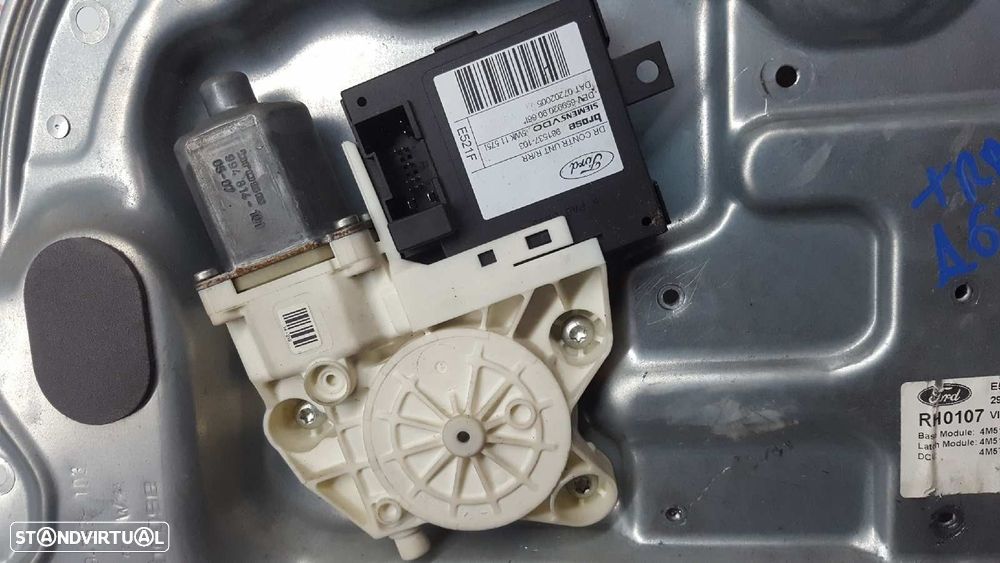 ELEVADOR TRASEIRO DIREITO FORD FOCUS BERLINA (CAP) GHIA - 4