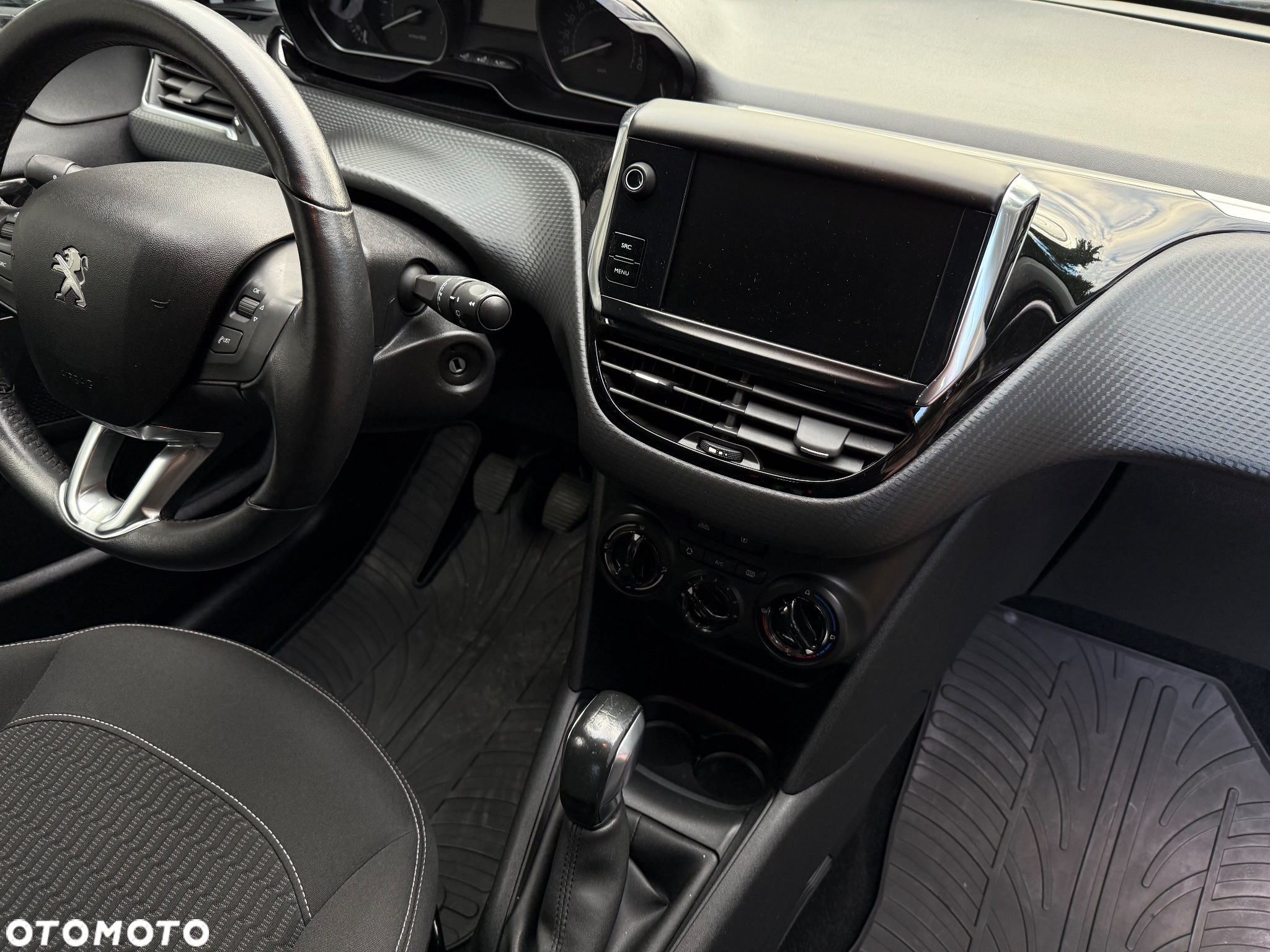 Peugeot 208 1.2 PureTech Style - 33
