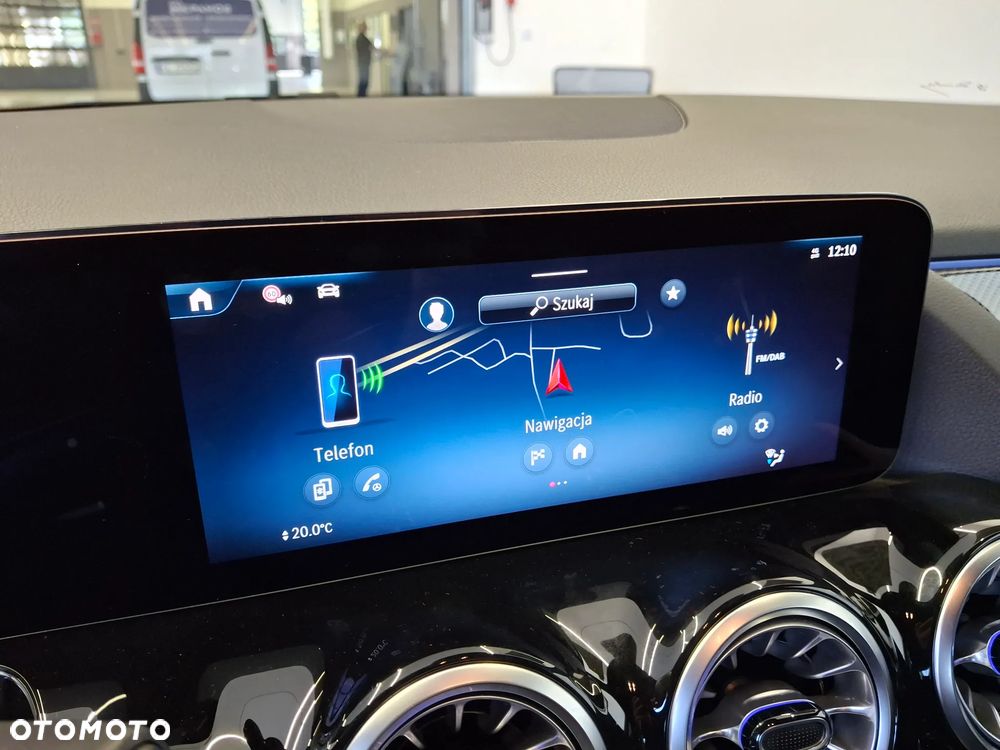 Mercedes-Benz GLA 200 AMG Line - 16