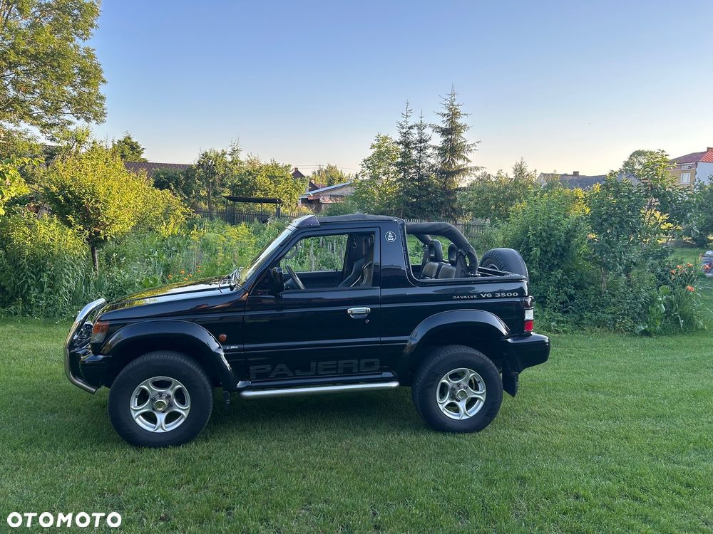 Mitsubishi Pajero Sport - 17