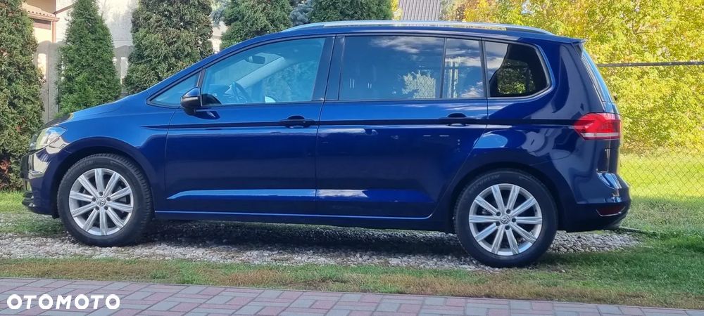 Volkswagen Touran 2.0 TDI BMT Comfortline - 9