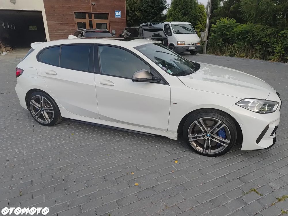 BMW Seria 1 M135i xDrive ColorVision Edition - 12