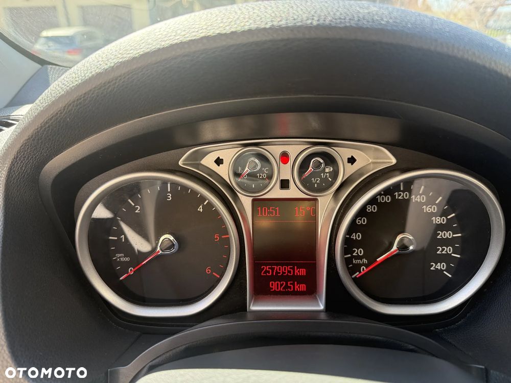 Ford Kuga 2.0 TDCi Titanium FWD - 13