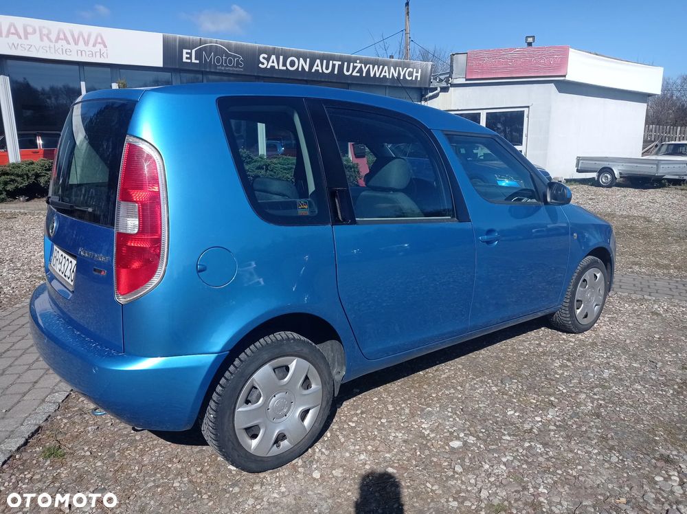 Skoda Roomster 1.6 16V Style - 14