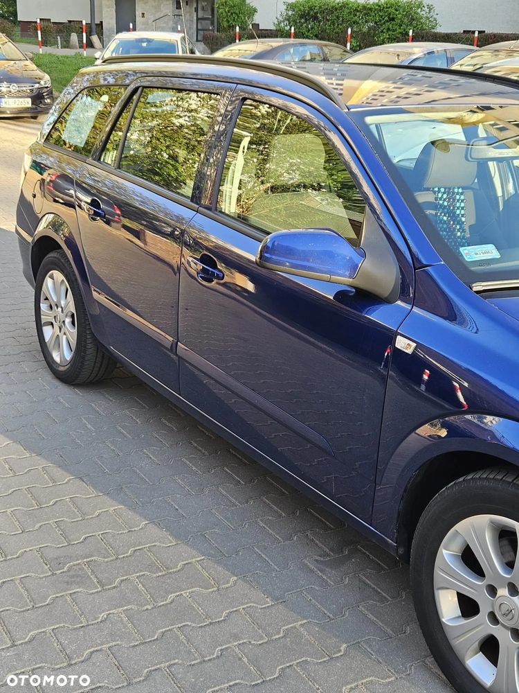Opel Astra 1.9 CDTI - 3