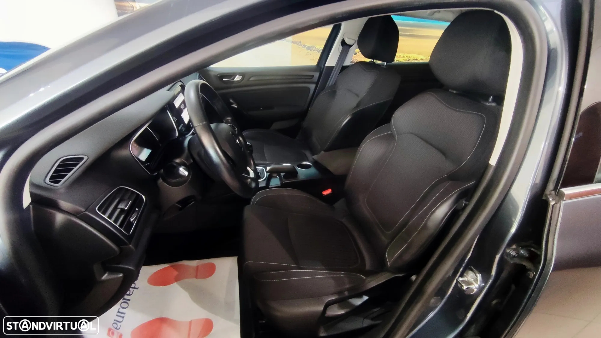 Renault Mégane Sport Tourer 1.5 dCi Zen - 15