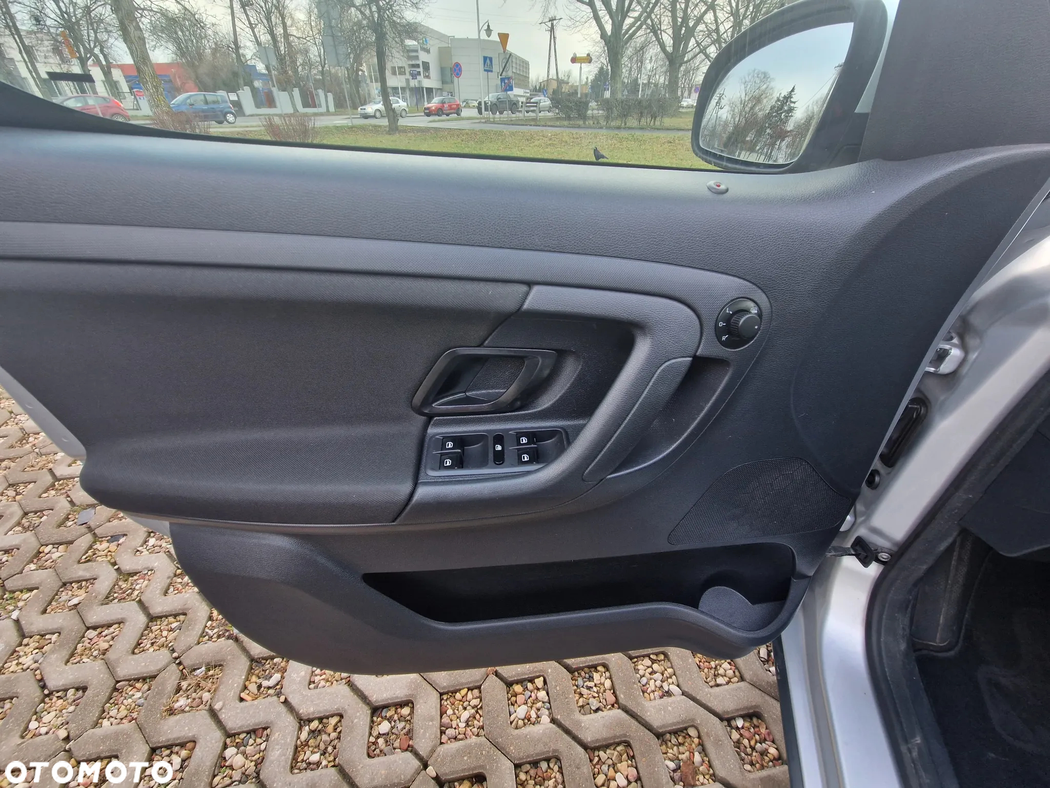 Skoda Roomster 1.6 TDI DPF - 19