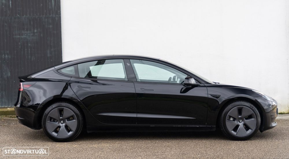 Tesla Model 3 Standard Range Plus RWD - 11
