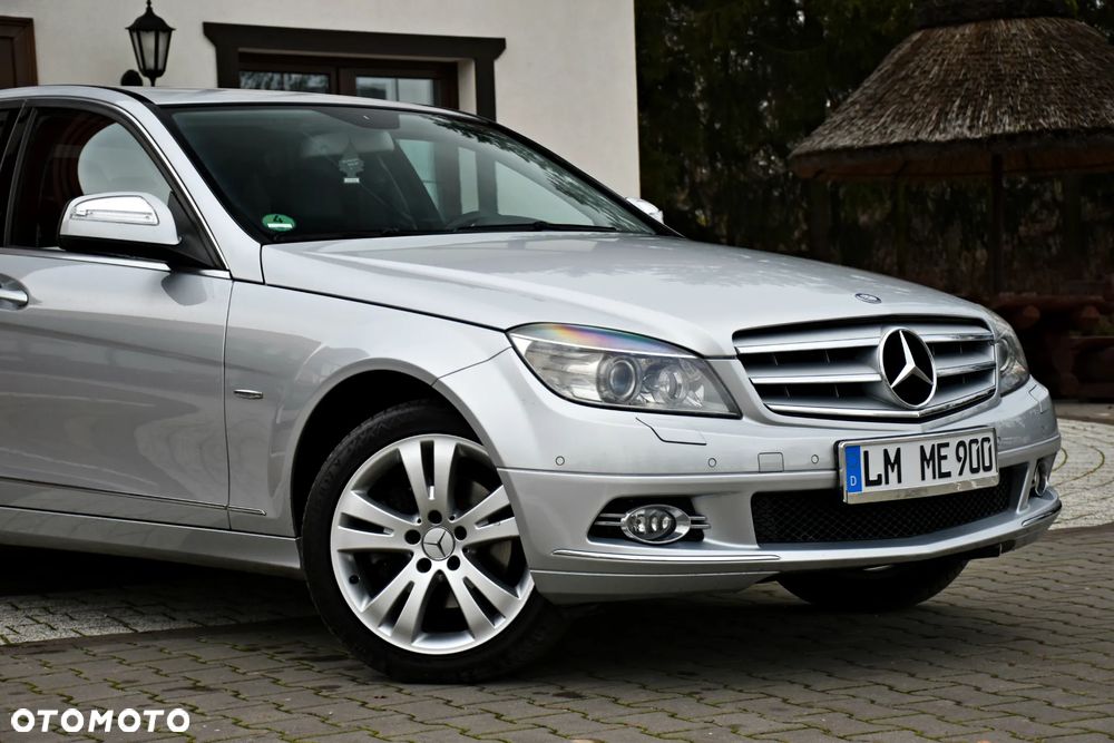 Mercedes-Benz Klasa C 200 7G-TRONIC Avantgarde Edition - 7