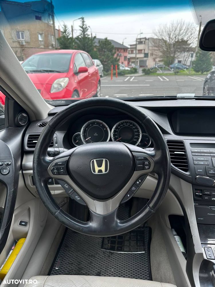 Honda Accord 2.2 i-DTEC Executive - 8